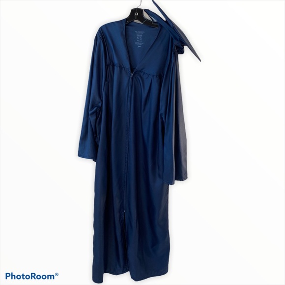 Jostens Other Jostens Graduation Gown And Cap Graduate Poshmark